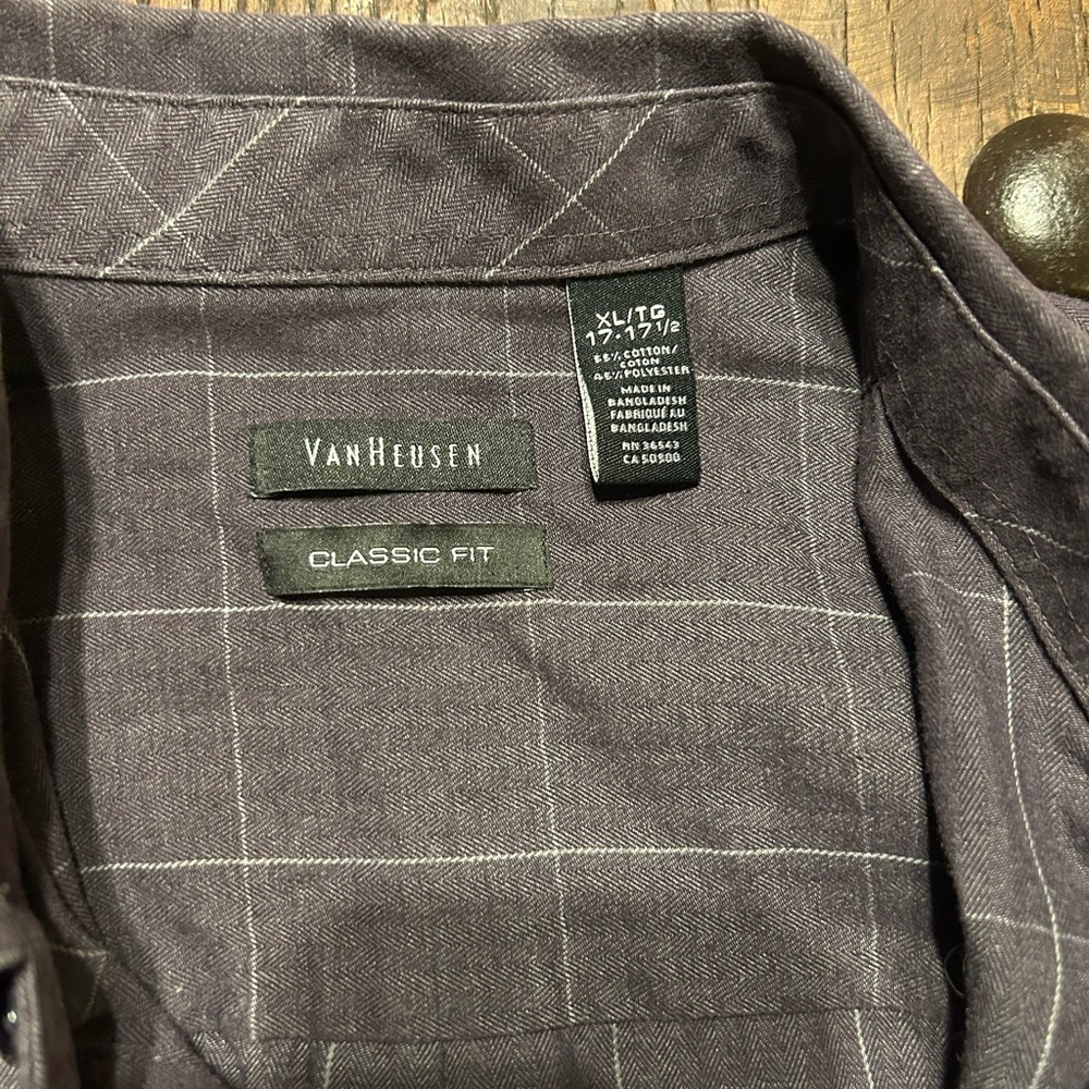 Van Heusen Men's Dark Purple Checkered Shirt - Picture 3 of 3